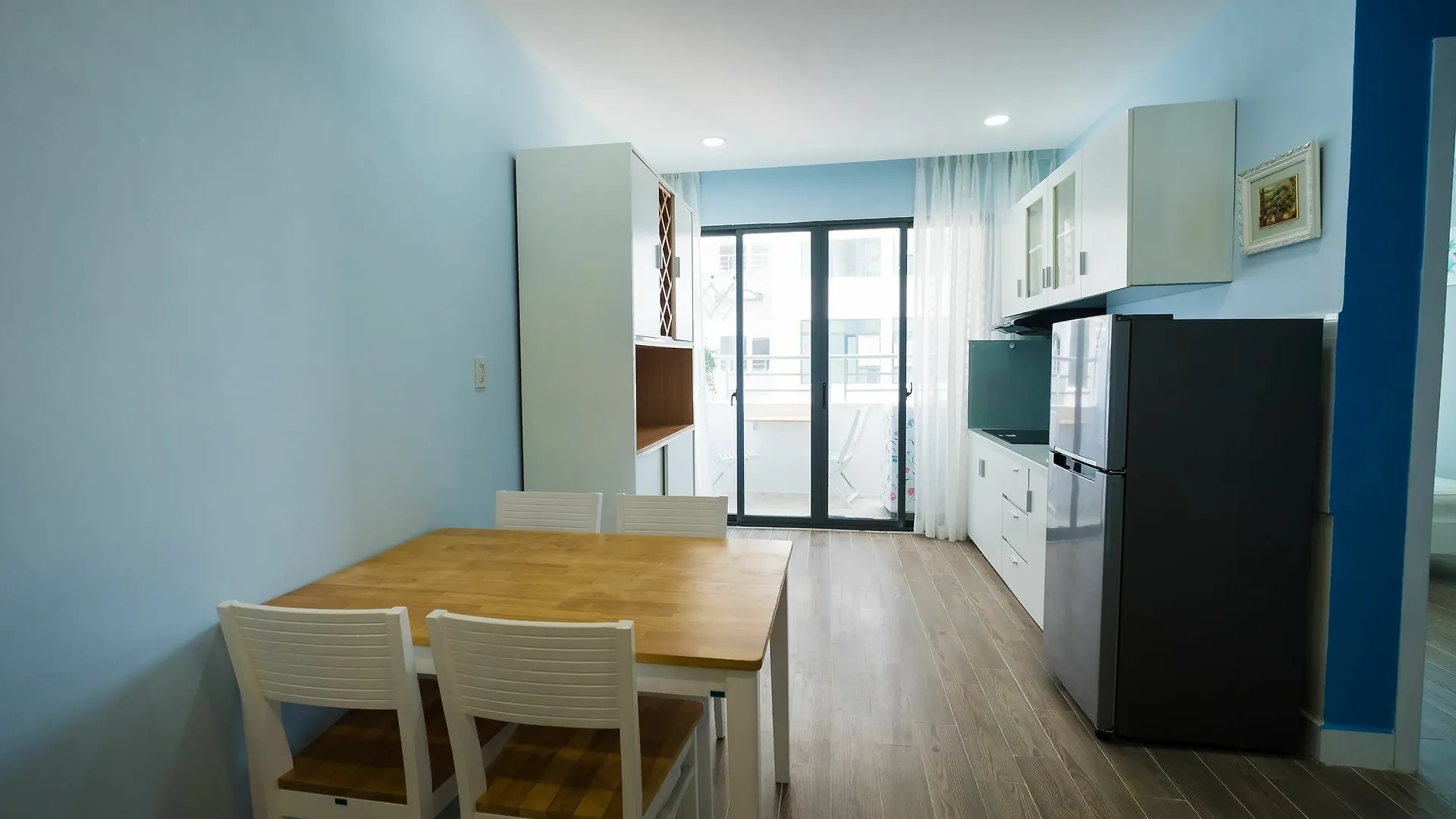 Sunrise Hon Chong Ocean View Apartment Nha Trang