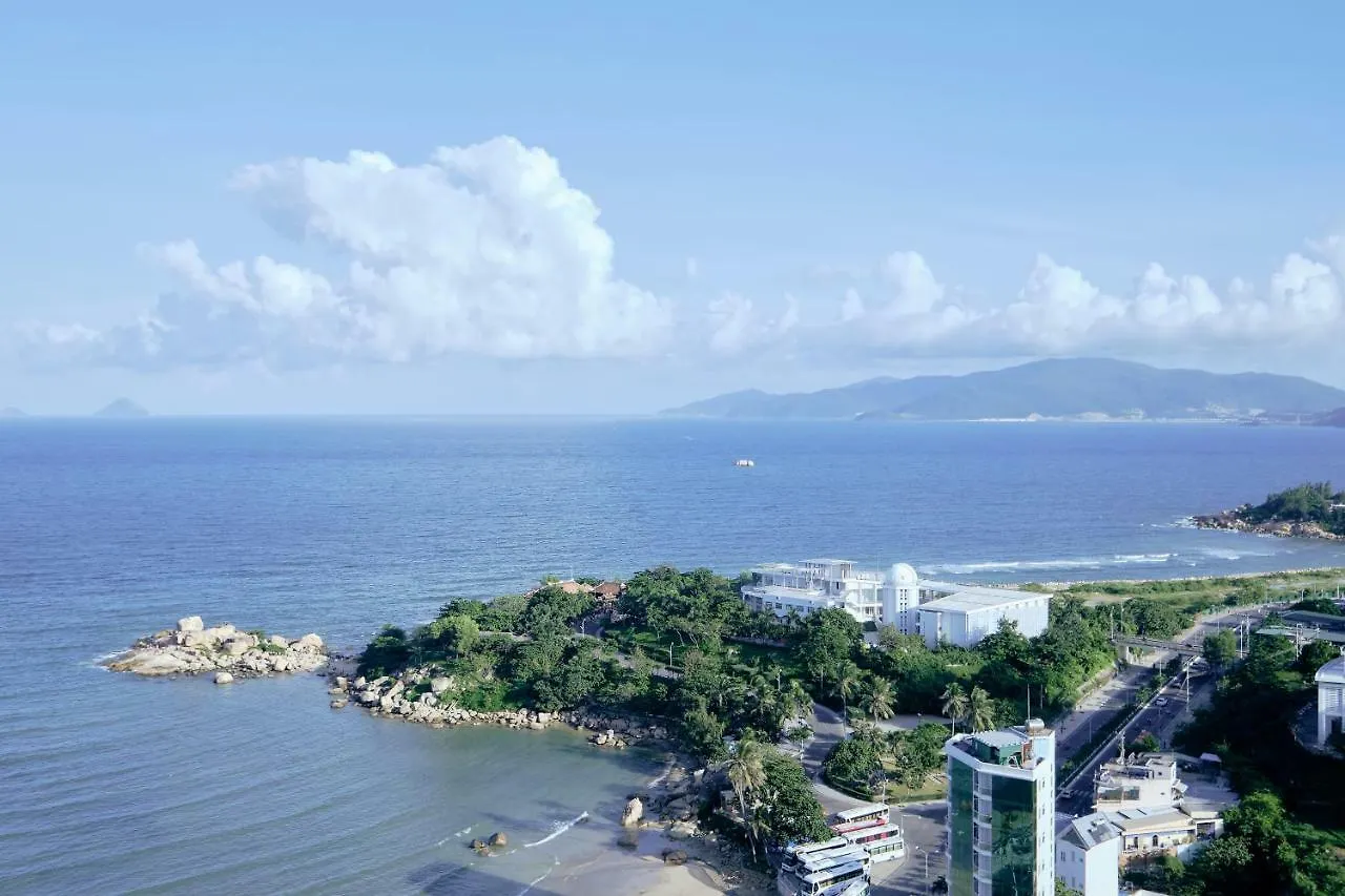 Sunrise Hon Chong Ocean View Apartment Nha Trang